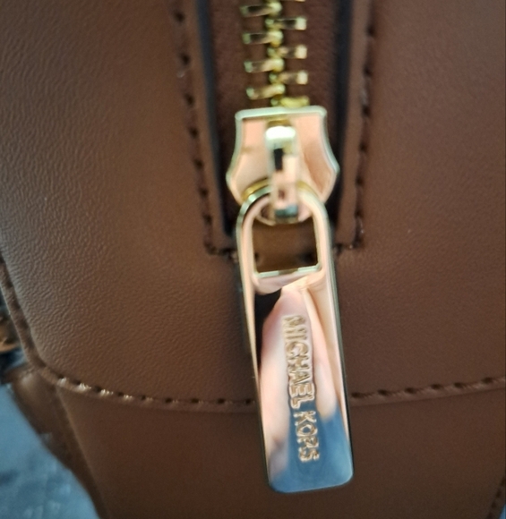 NWT Michael Kors Mini Backpack/Shoulder Bag - Picture 5 of 11